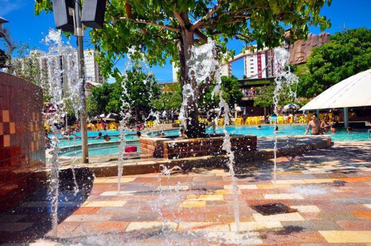 Appartement Piazza Acqua Park à Caldas Novas Extérieur photo